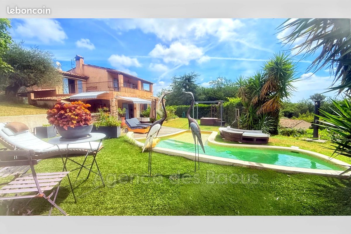 Maison 6 pièces 180 m² · à La Gaude · 180 m² · 950 000 €