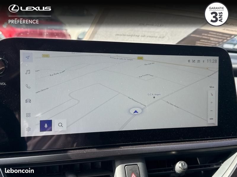 Lexus UX 250h Luxe 2WD (image 19)