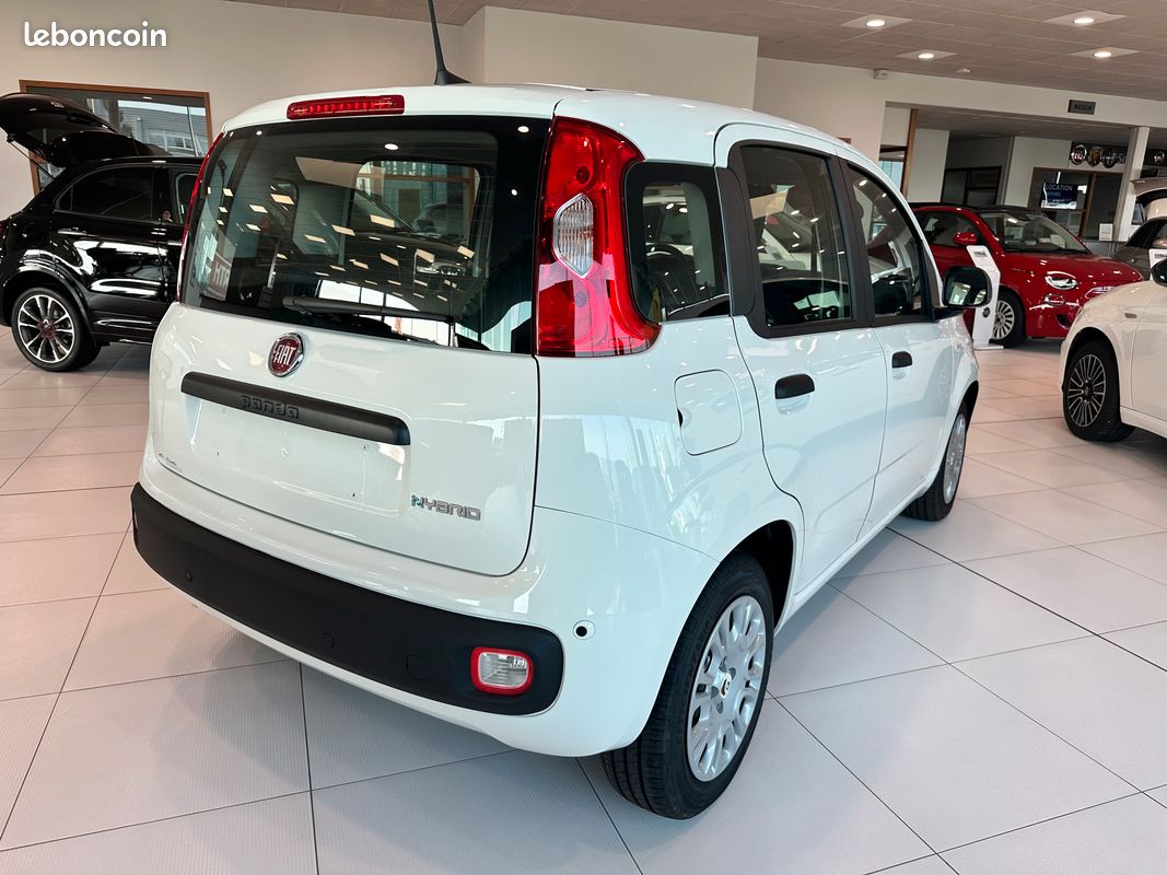 LOA 138e/mois Nouvelle Fiat Panda 1.0 Hybrid 70ch icône DISPONIBLE IMMEDIATEMENT (image 4)