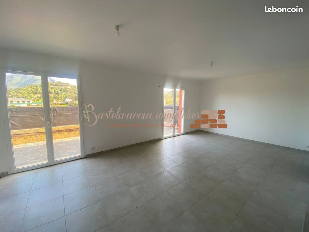 Maison 4 pièces 85 m² · à Bastelicaccia · 85 m² · 1 500 €