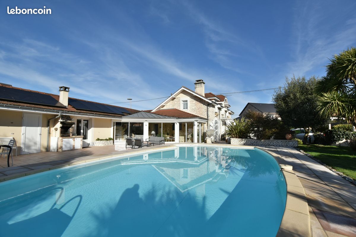Maison 5 pièces 175 m² · à Lons · 175 m² · 499 000 €
