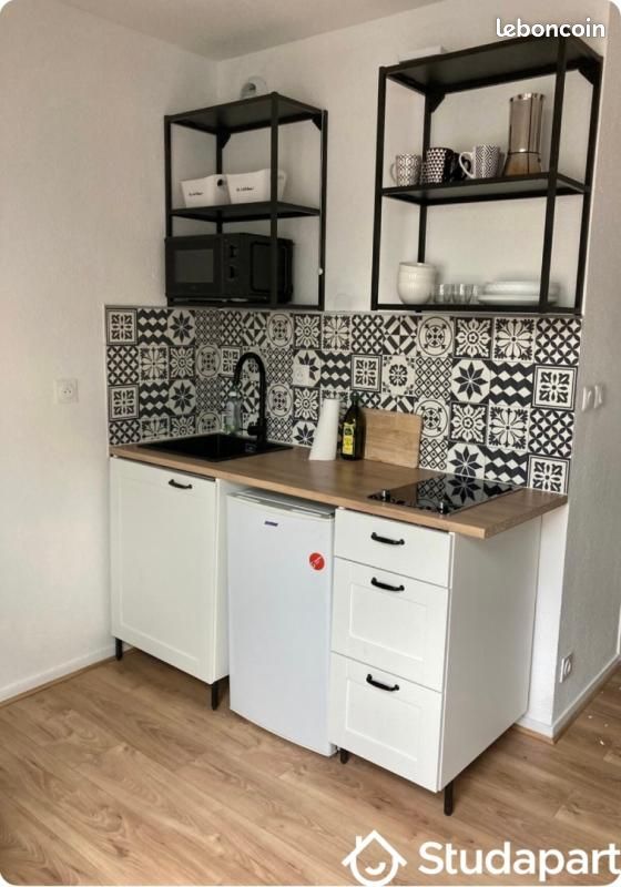Maison 1 pièce 18 m² · à Grenoble · 18 m² · 595 €/mois