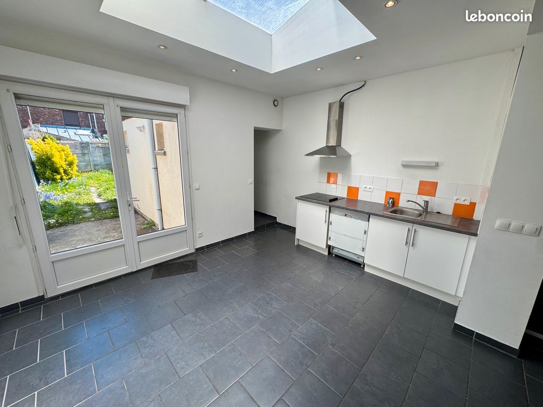 Maison 5 pièces 90 m² · à Tourcoing · 89,6 m² · 149 000 €