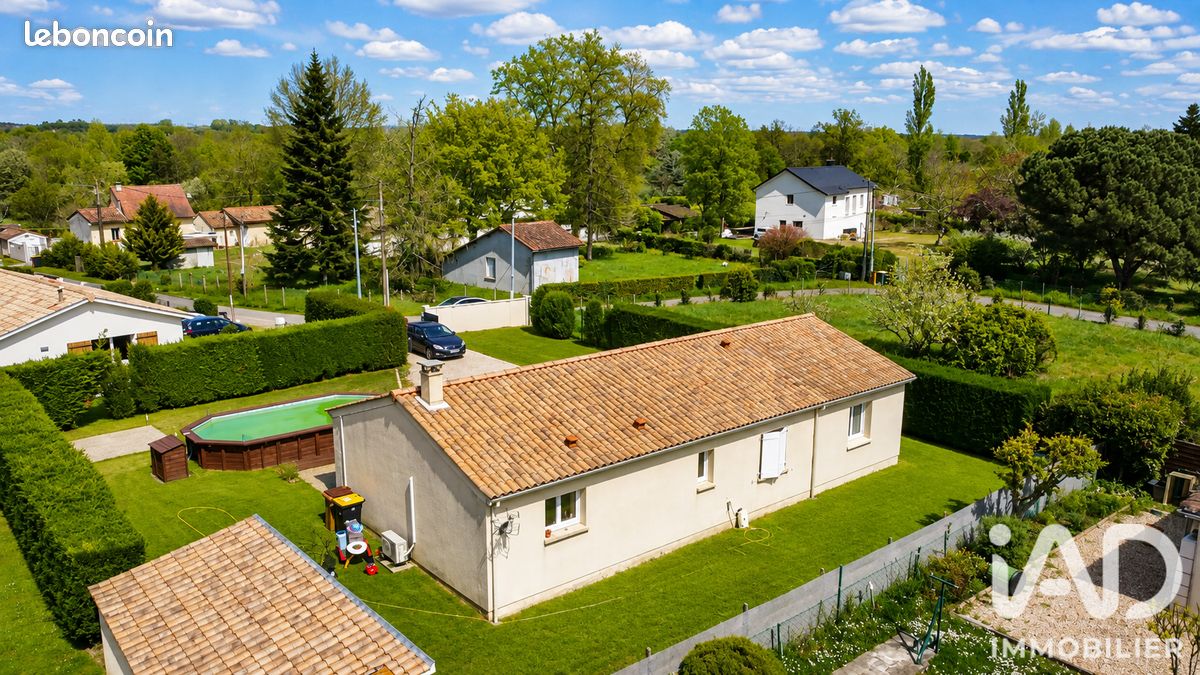Maison 7 pièces 108 m² · à Saint-Seurin-sur-l'Isle · 108 m² · 199 000 €