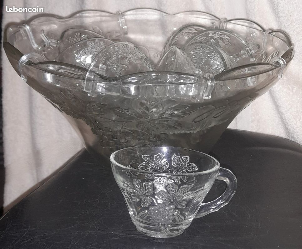 Service Salade de fruits + 6 coupes 7 - Arts de la table