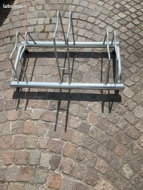 Dépose vélo en acier (image 1)