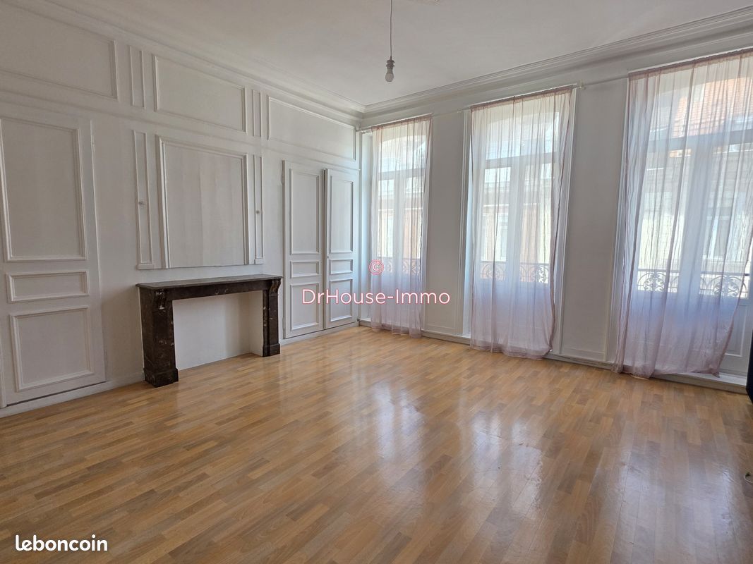 Appartement 4 pièces 92 m² · à Lille · 92 m² · 1 000 €