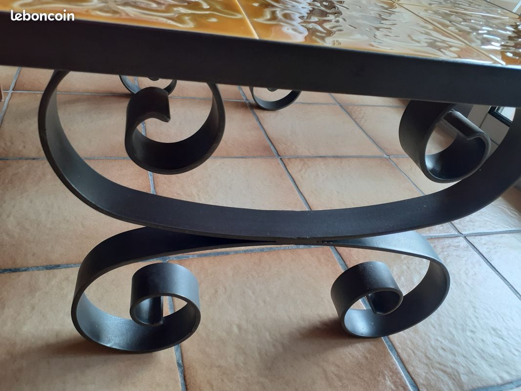 TABLE de SALON VINTAGE (image 2)
