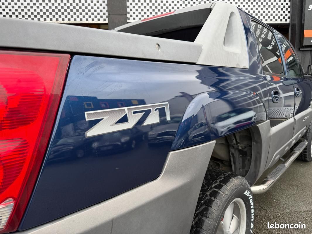 Chevrolet Avalanche V8 5.3 4x4 vortec (image 14)