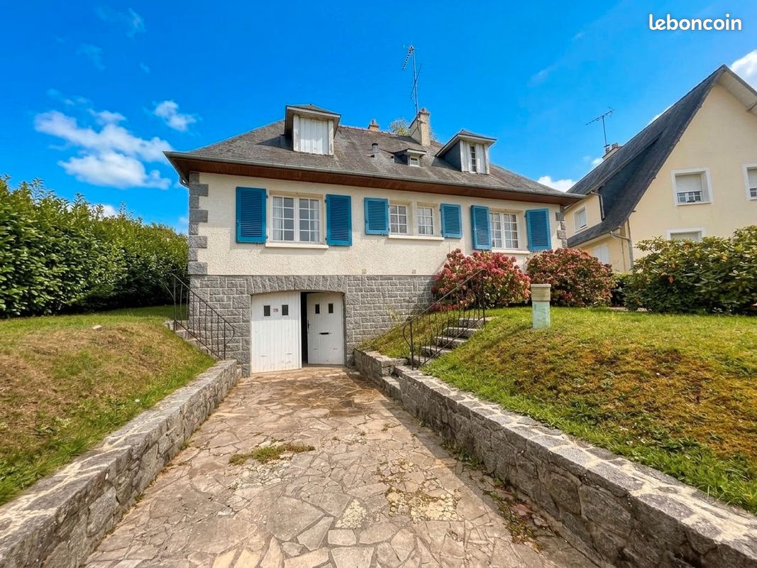 Maison 5 pièces 125 m² · à Lassay-les-Châteaux · 125 m² · 131 650 €