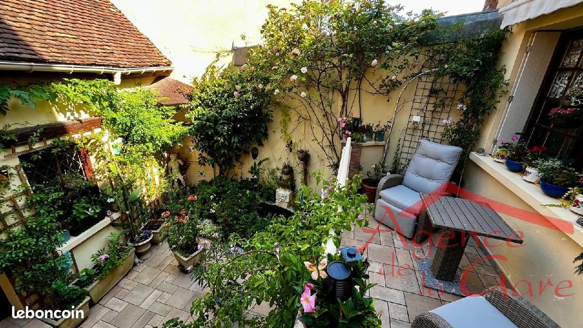 Maison 6 pièces 130 m² · à Sézanne · 130 m² · 147 000 €