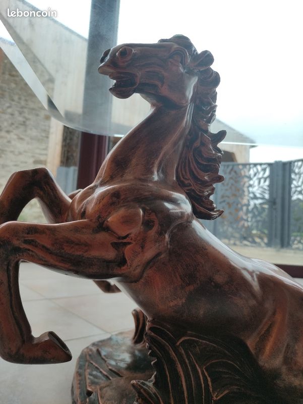 Table de salon chevaux cabrés (image 2)
