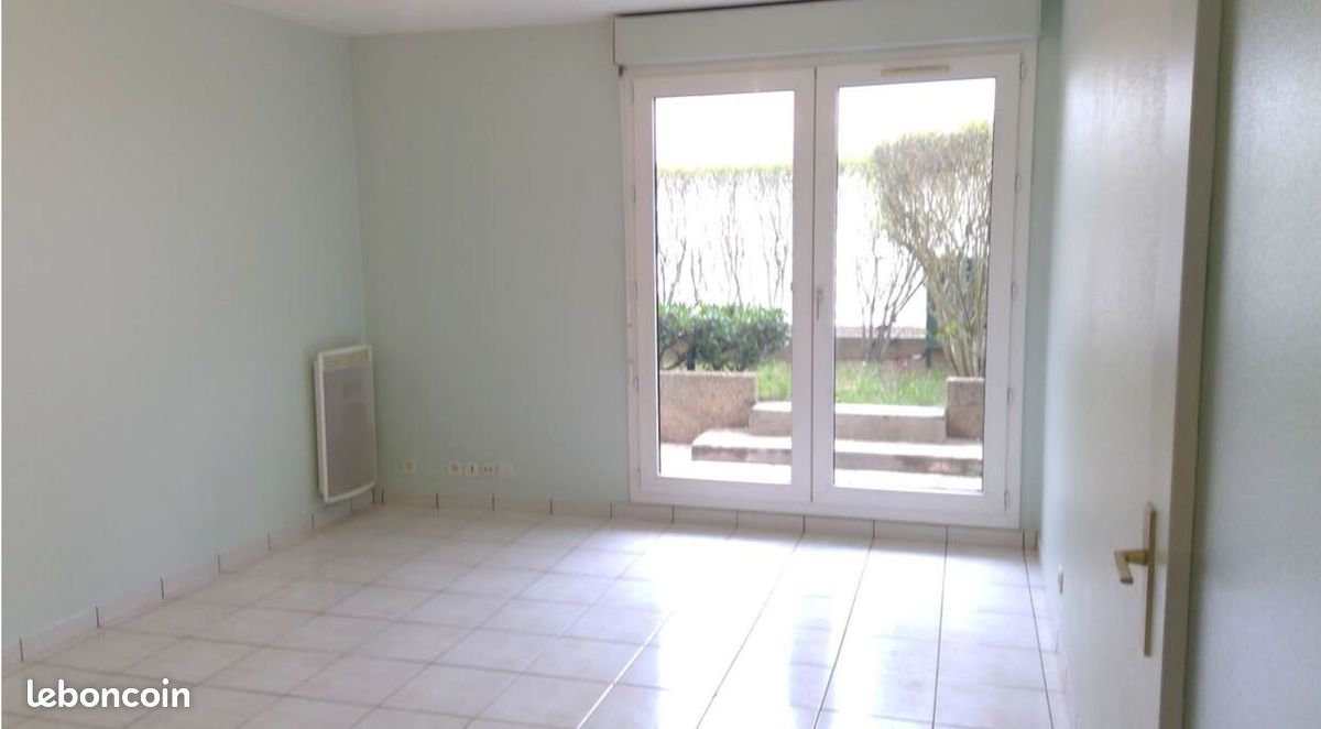 Appartement 1 pièce 31 m² · à Champs-sur-Marne · 31 m² · 670 €/mois