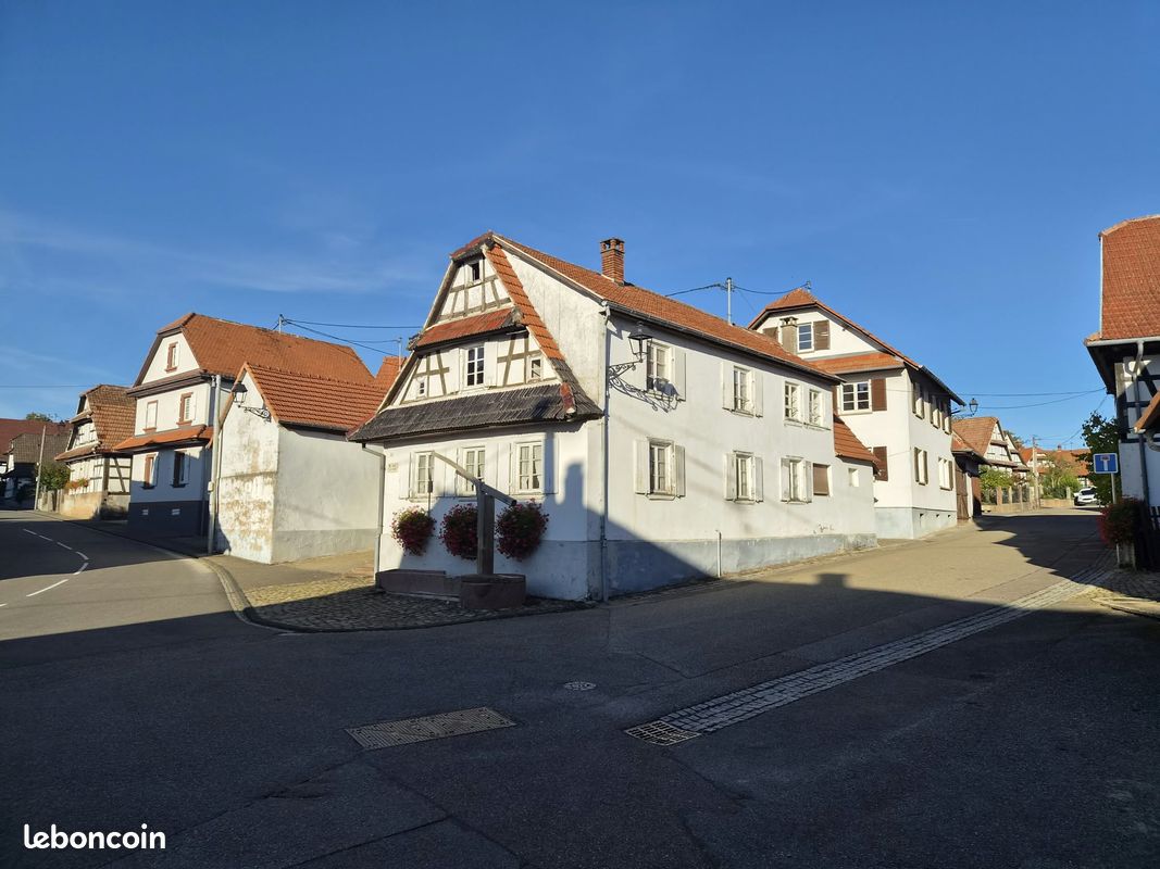 Maison 6 pièces 158 m² · à Hunspach · 158 m² · 230 000 €