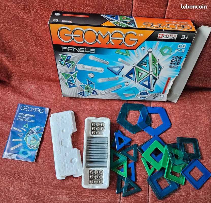 Lot jeux de construction et circuits et dominos (image 8)