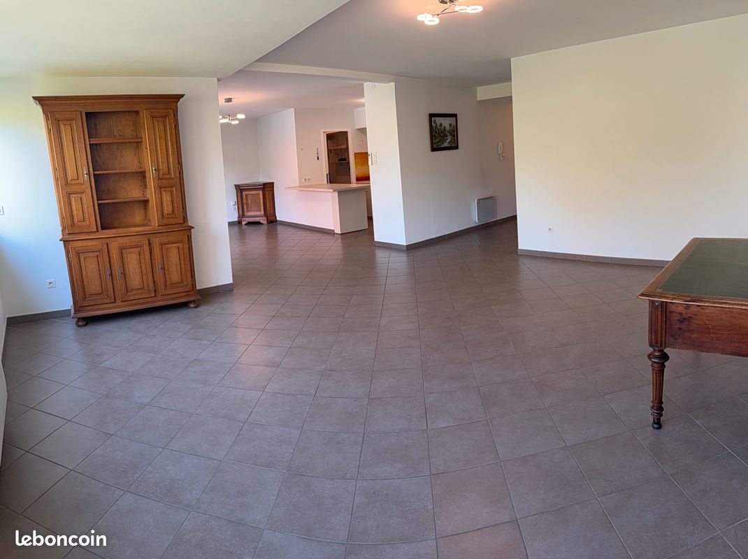 Appartement 3 pièces 109 m² · à Montauban · 109 m² · 199 000 €