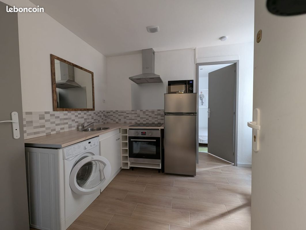 Appartement 2 pièces 22 m² · à Béziers · 22 m² · 450 €