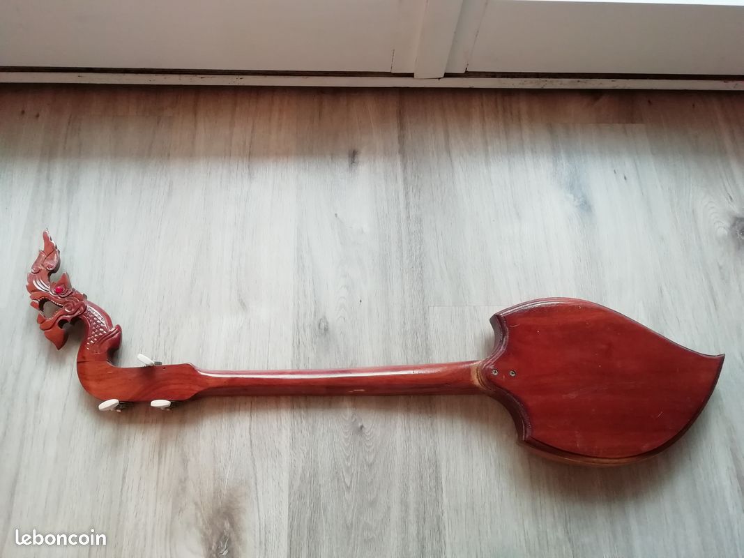 Guitare acoustique traditionnelle Phin (image 4)