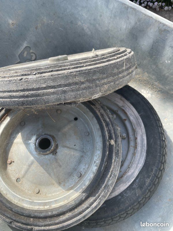 Roue de chariot (image 2)