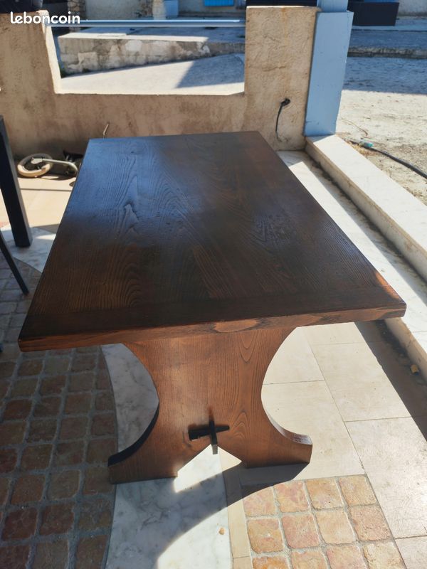 Table en chêne massif fabriquée par menuisier-50 (image 3)