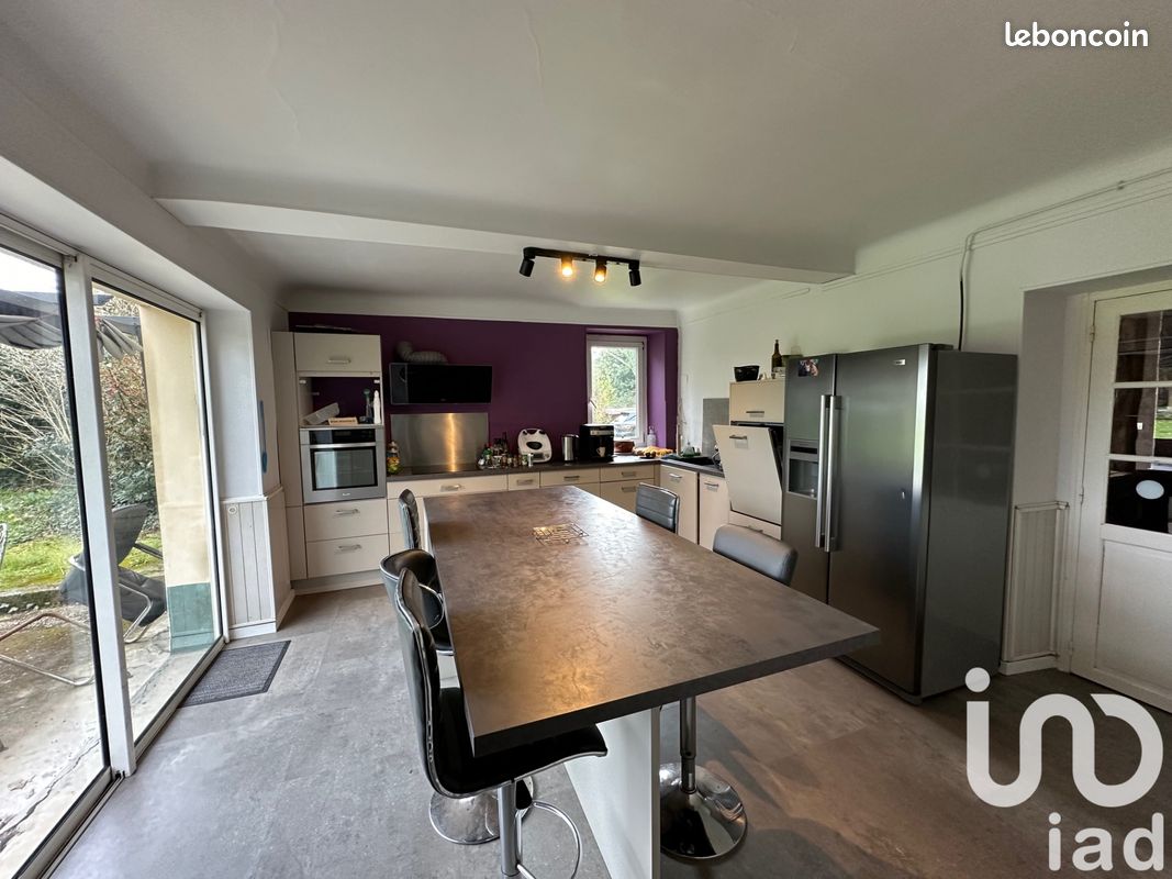 Propriété 6 pièces 300 m² - Oeyregave 40300 (image principale 4)