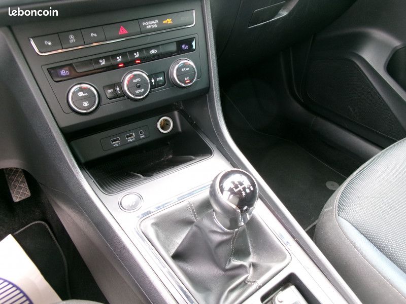 Seat ATECA 1.6 TDI 115CH START&STOP STYLE BUSINESS (image 30)