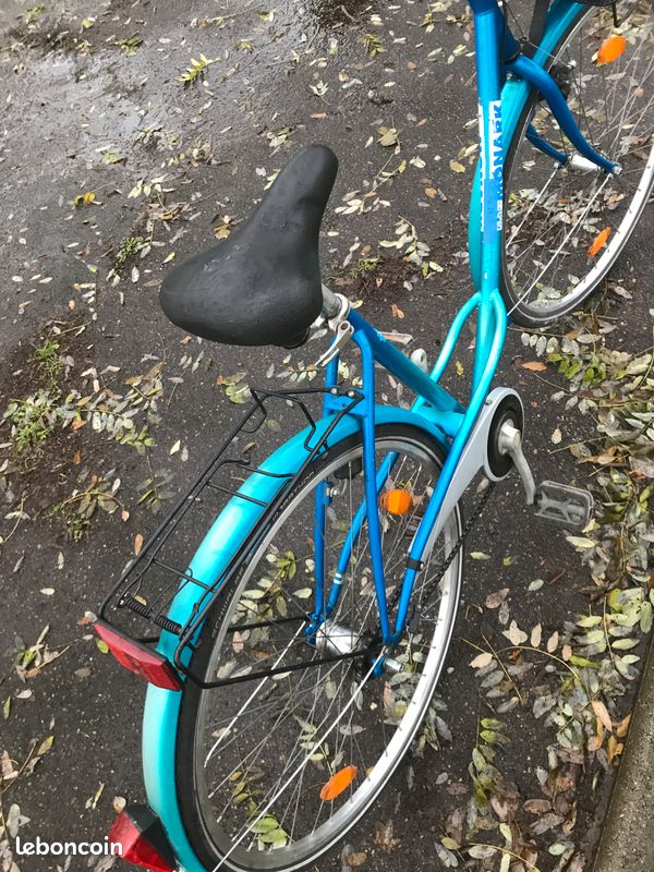 Superbe Vélo de Ville Gitane Monark tout équipé (image 2)