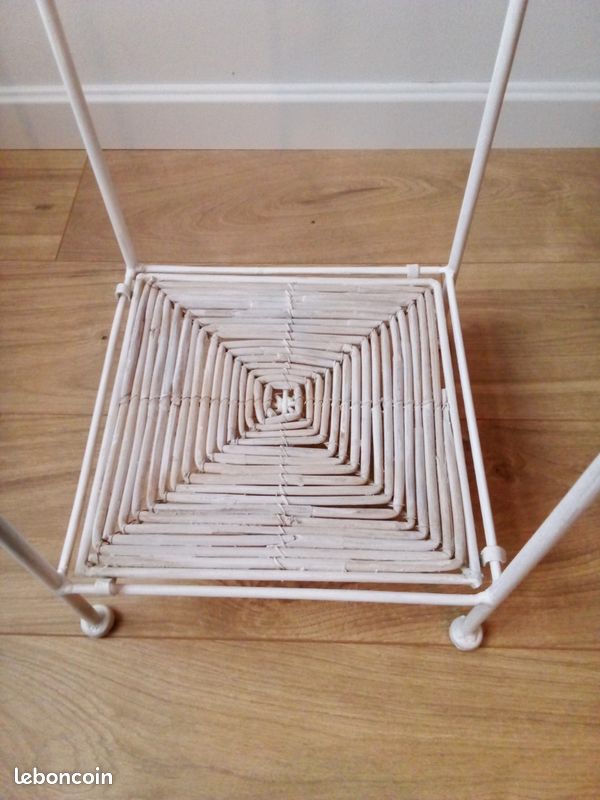 Sellette Structure Métal Blanc et Bambou Motifs Arabesques (image 4)