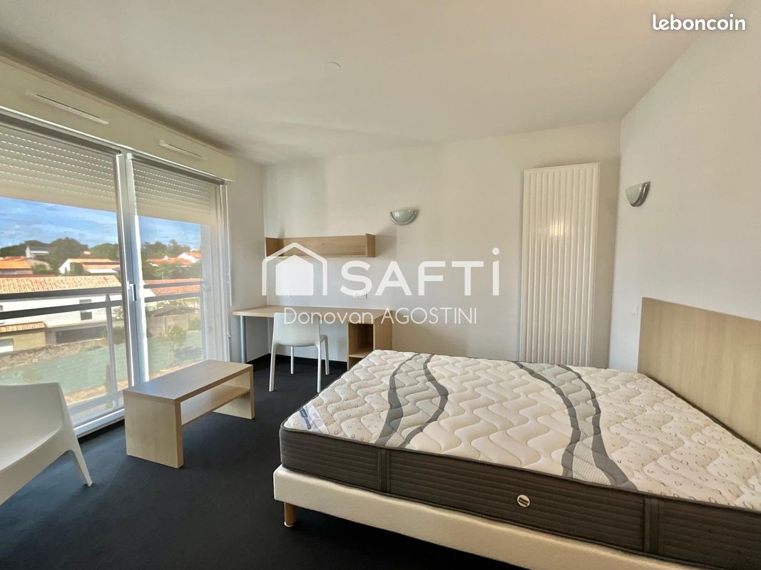 Appartement 1 pièce 21 m² · à La Roche-sur-Yon · 21 m² · 85 000 €