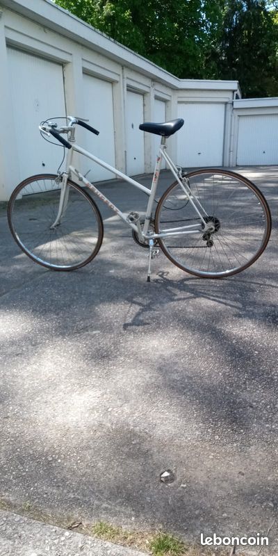 Beau velo demi course Peugeot vintage 28 pouces , cadre 57 (image 3)