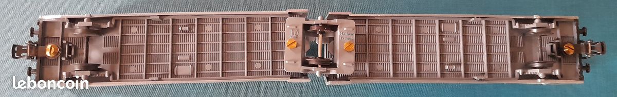 Le Wagon Porte Autos Articulé STVA De La SNCF En Miniature Par Jouef Au H0 Ho 11434