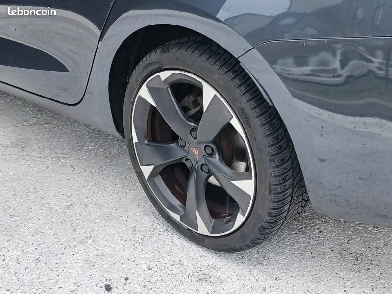 Cupra Leon ST 1.5 eTSI 150ch V DSG7 (image 8)