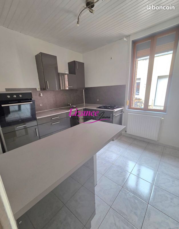 Maison 4 pièces 76 m² · à Lécluse · 76 m² · 86 000 €