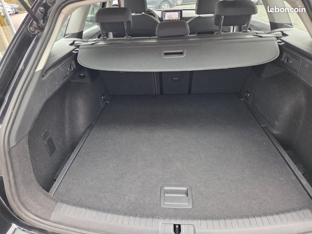 Seat Leon Sportstourer IV 2.0 TDI 150 DSG S&S Style Business (image 10)