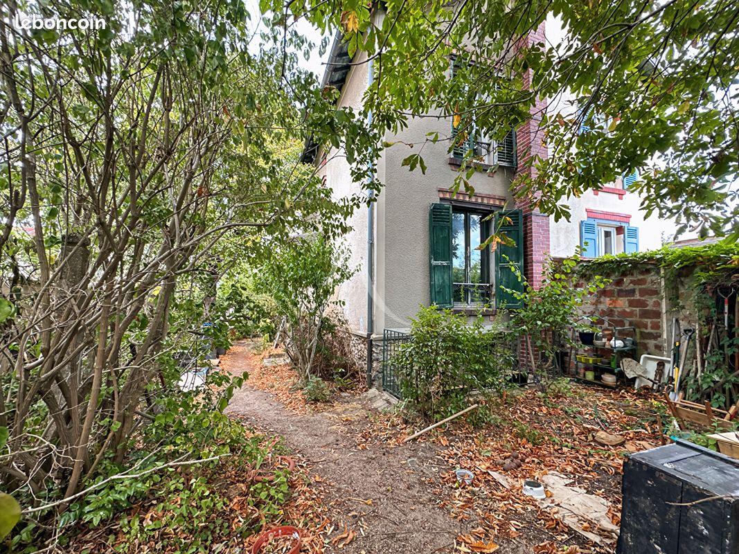 Maison 5 pièces 70 m² · à Poissy · 70 m² · 299 000 €