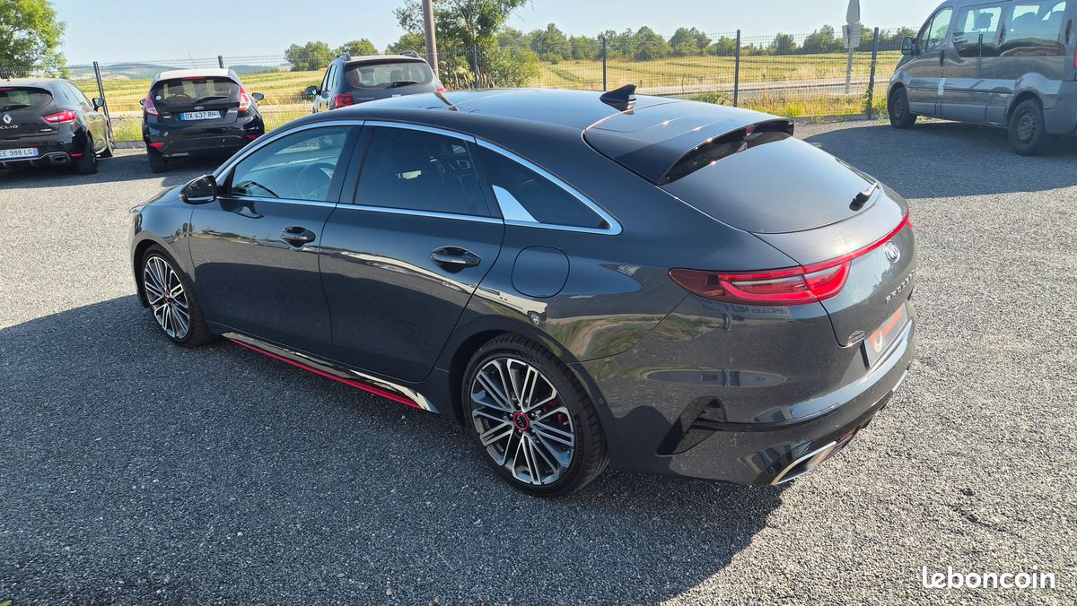 KIA ProCeed 1.6 T-GDI 204ch GT DCT7 GARANTIE CONSTRUCTEUR 02/2028 (image 2)