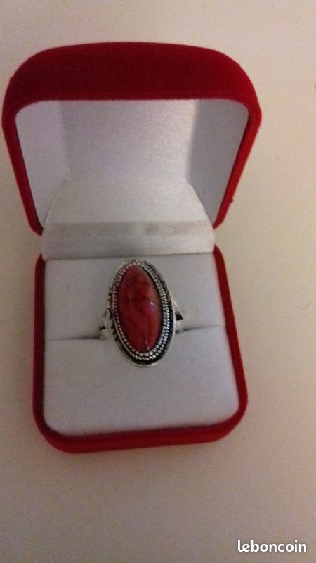Bague En Argent 850 Avec Pierre Rubis - Taille 50 - Fournie Avec Son écrin - Neuf
