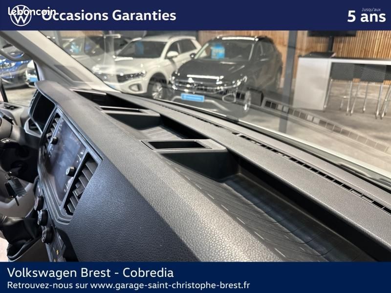 Volkswagen Crafter Fg 30 L3H3 2.0 TDI 140ch Business Traction (image 26)