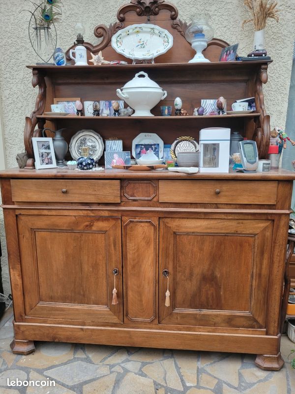 Grand Buffet De Montbéliard En Chêne – Style Classique – Très Bon état