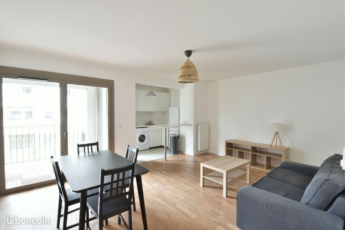 Appartement 1 pièce 45 m² · à Lyon · 45 m² · 1 076 €