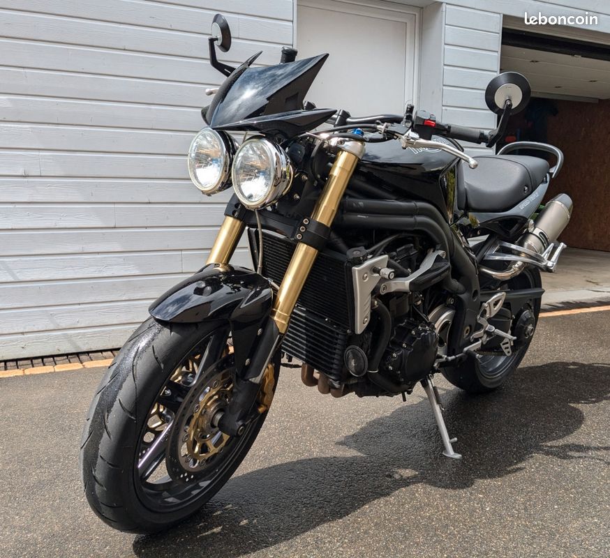 Speed triple 1050 (image 2)
