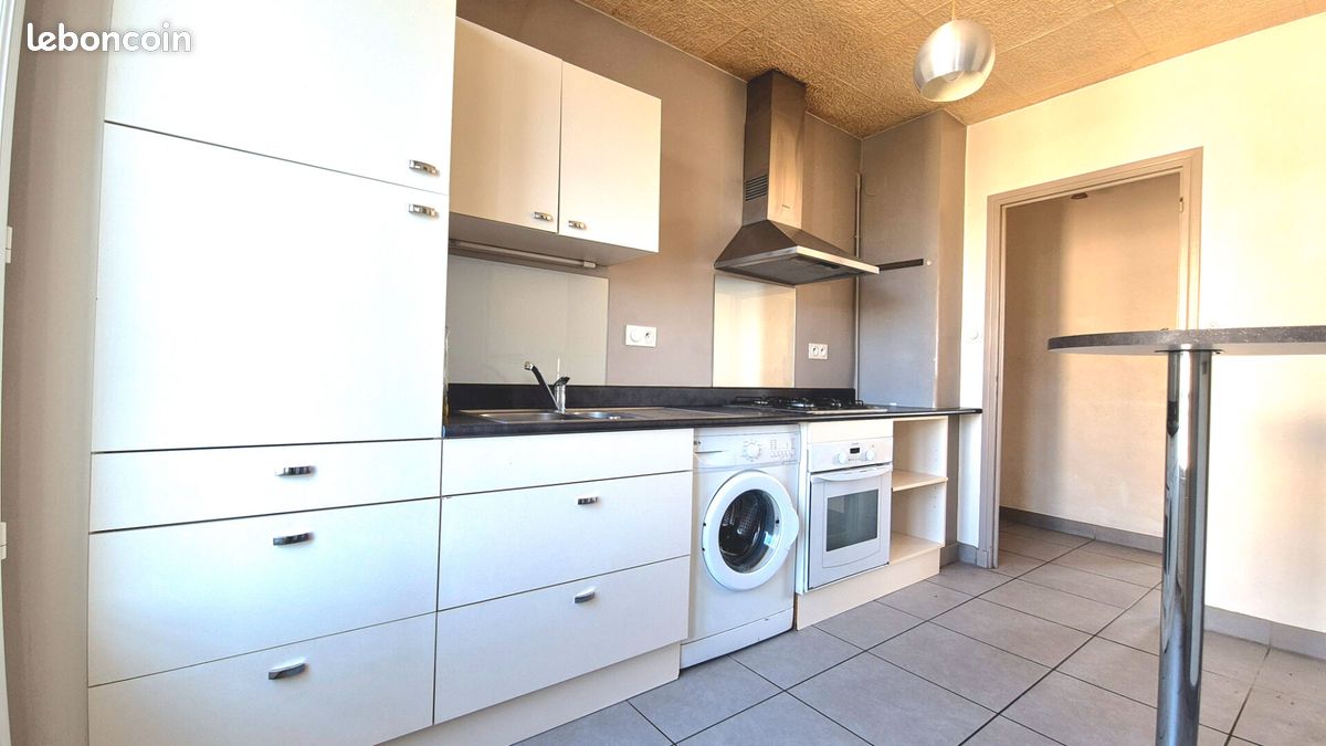 Appartement 3 pièces 58 m² · à Bourg-lès-Valence · 58 m² · 89 000 €