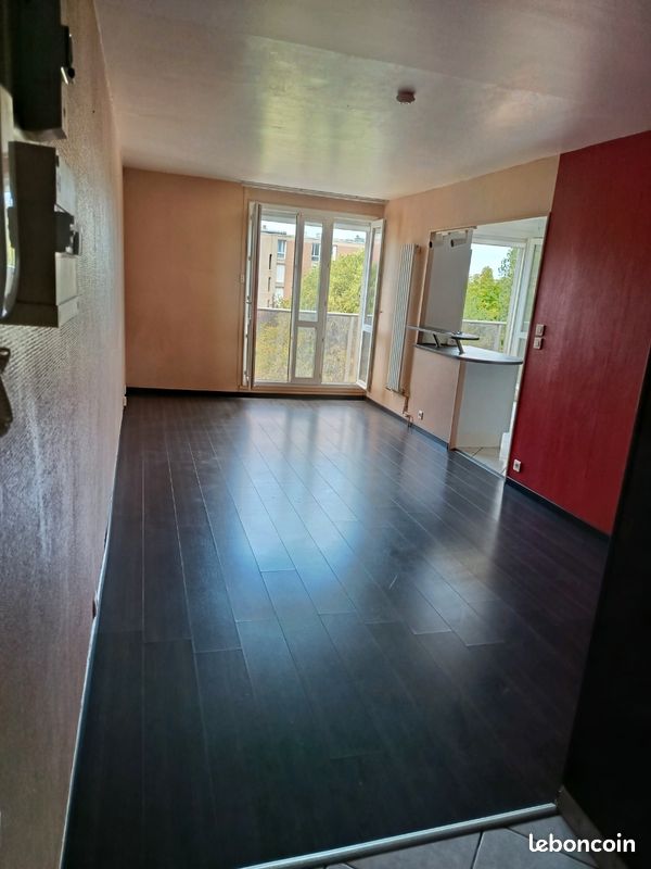 Appartement 3 pièces 65 m² · à Bois-d'Arcy · 65 m² · 165 000 €