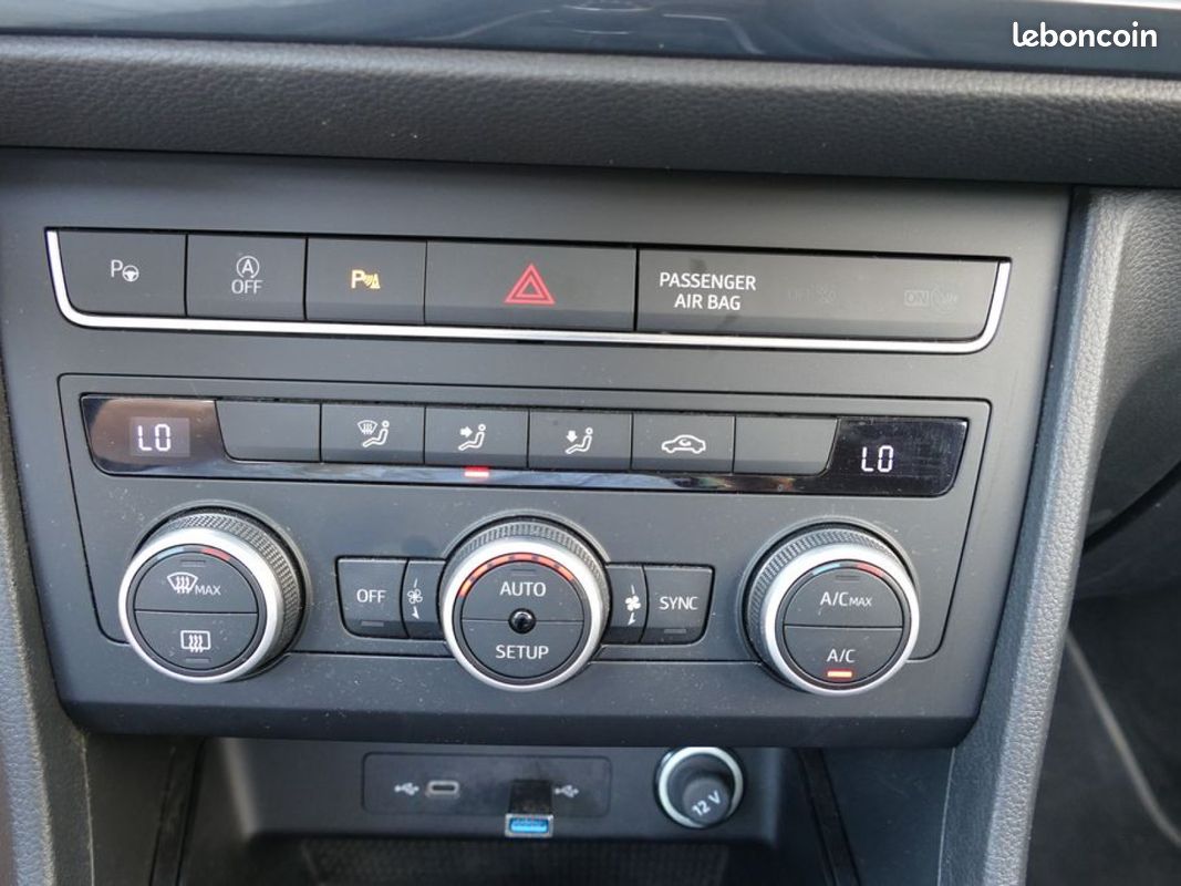 SEAT ATECA TSI 110 Ch URBAN ADVANCED BVM6 CARPLAY (image 19)