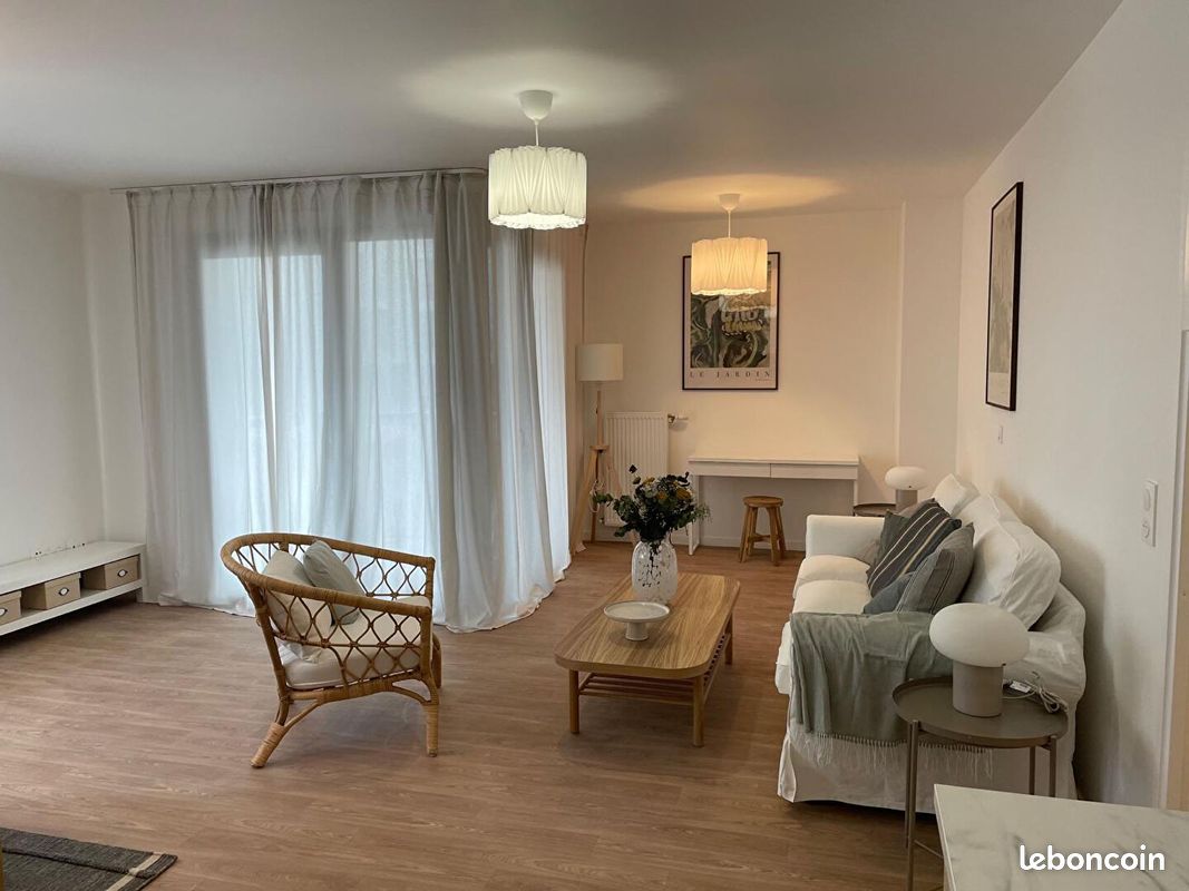 Appartement 4 pièces 76 m² · à Stains · 76 m² · 253 800 €