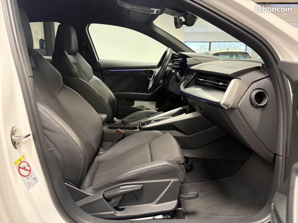 AUDI A3 Sportback 1.5 35 TFSI 150 ch S-Tronic 7 S line - CARPLAY - Attelage (image 16)