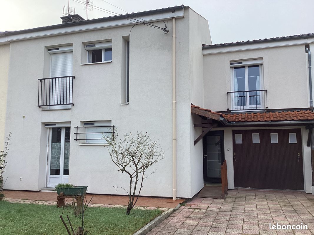Maison 5 pièces 104 m² · à Romans-sur-Isère · 104 m² · 230 000 €