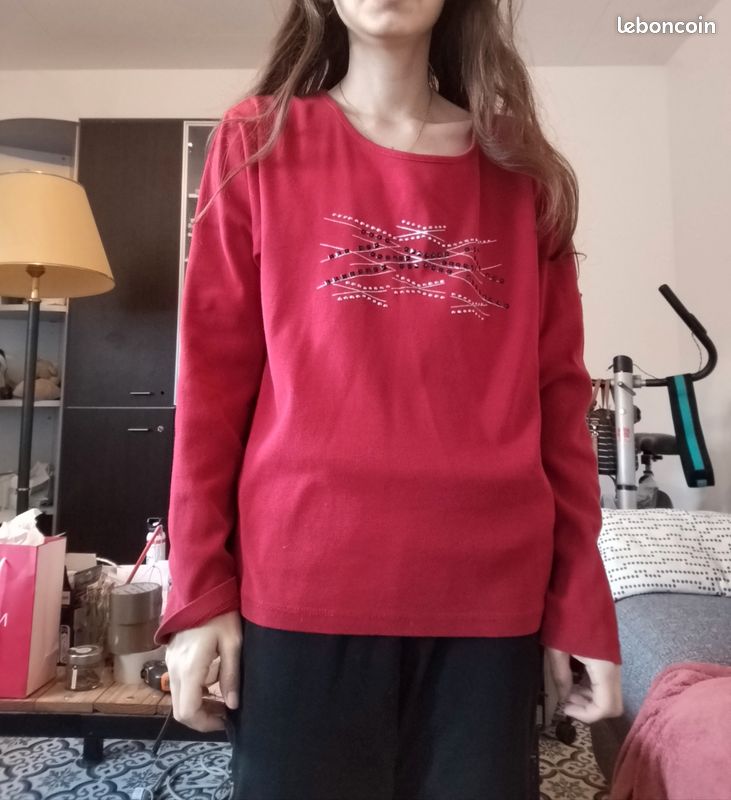 Sweat rouge dpm taille 38 très bon état (image 1)