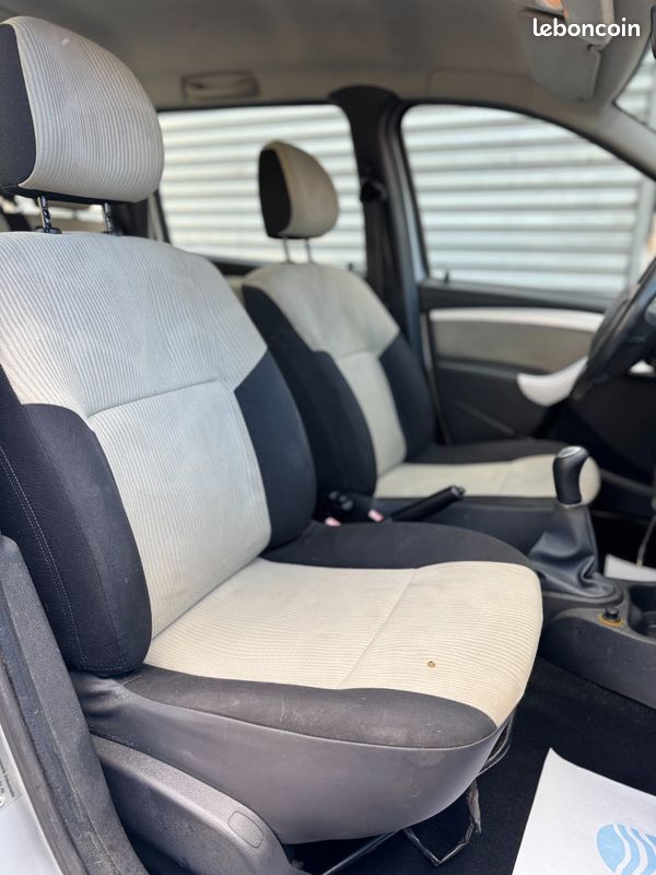 DACIA Logan 1.5 DCI 86CH Ambiance (image 12)