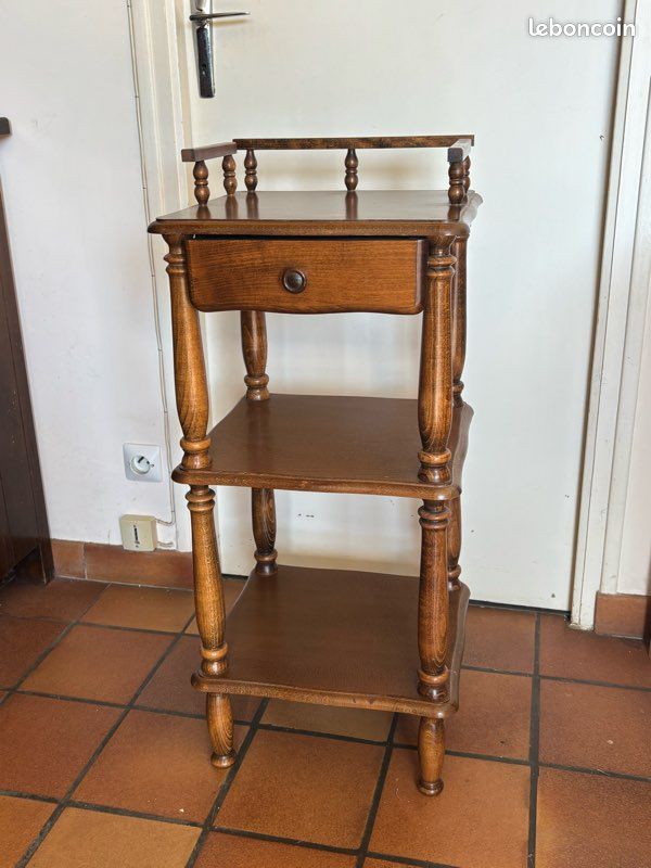 Petite étagère (image 1)